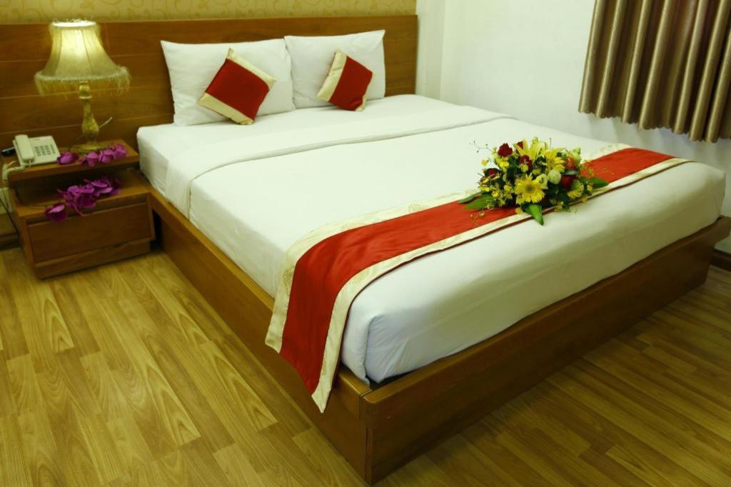 Hotel Lucky Star Saigon 2*