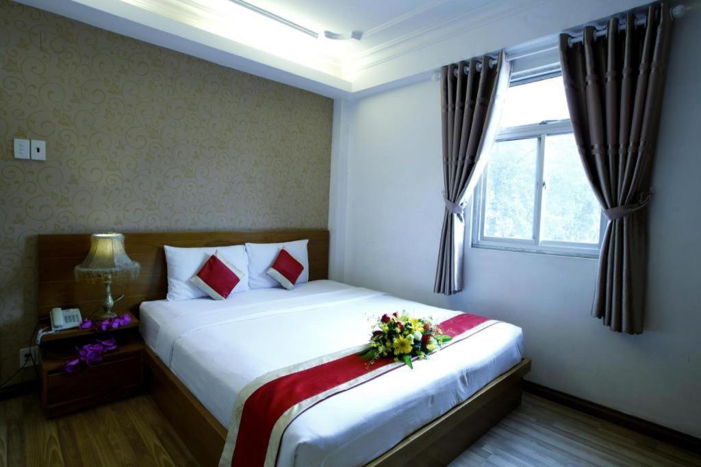Hotel Lucky Star Saigon