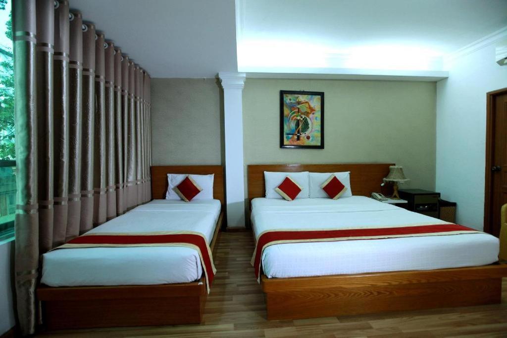Hotel Lucky Star Saigon 2*
